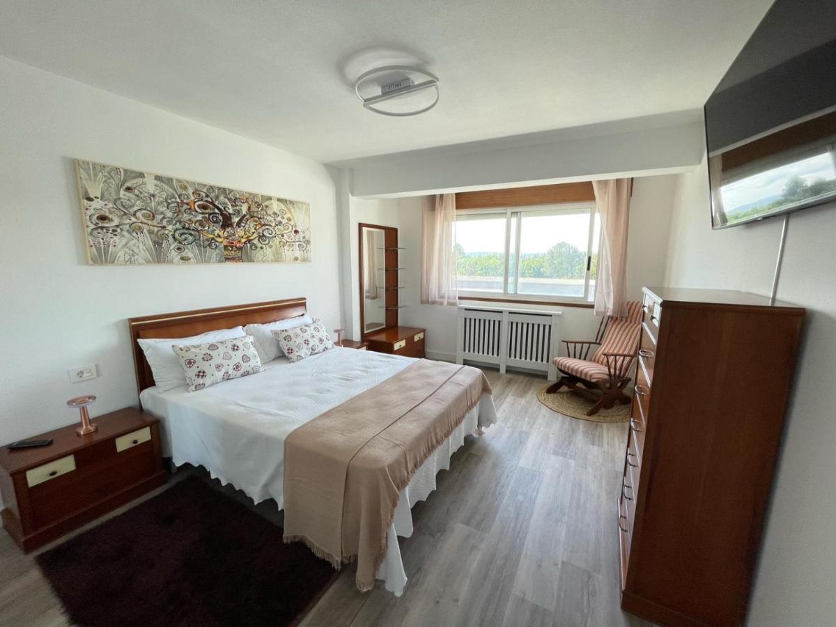 Milladoiro Apartment Teo Bagian luar foto