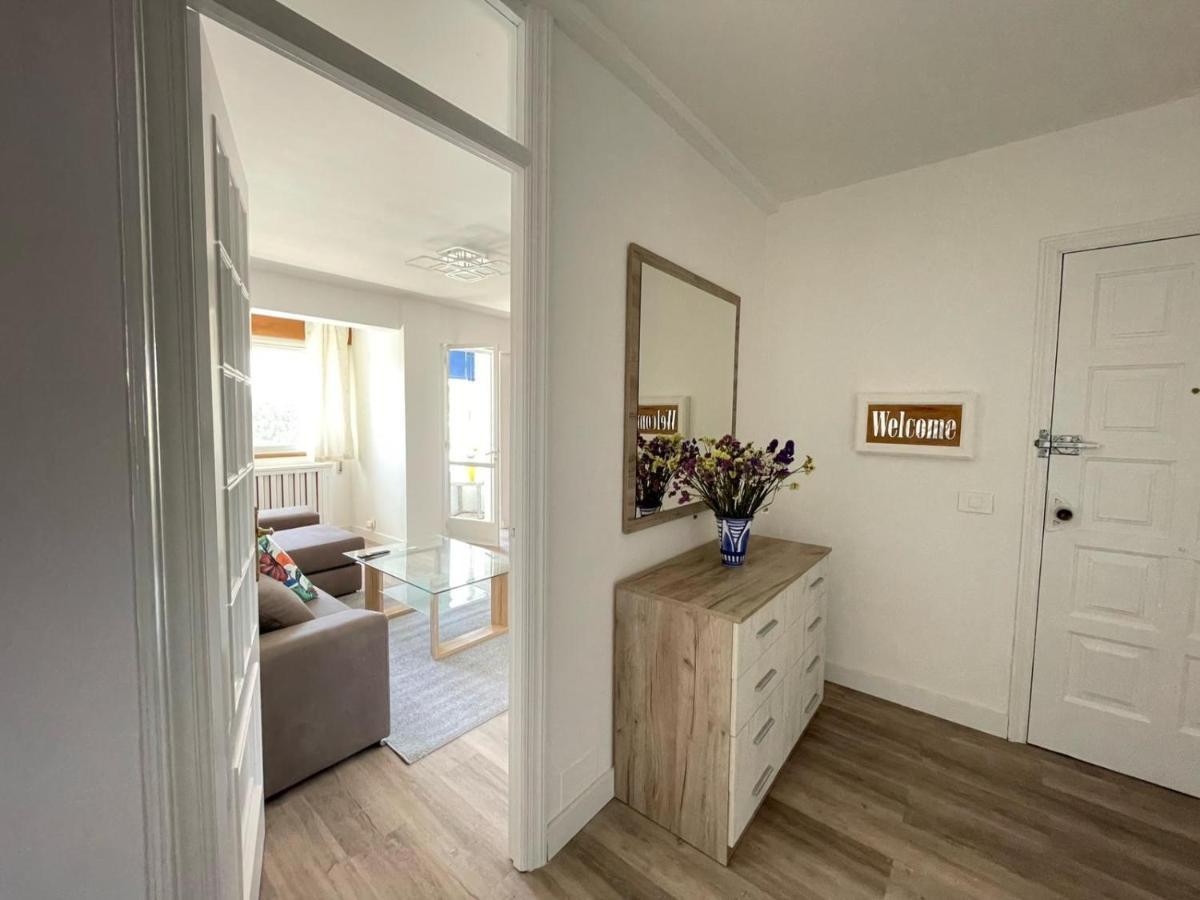 Milladoiro Apartment Teo Bagian luar foto