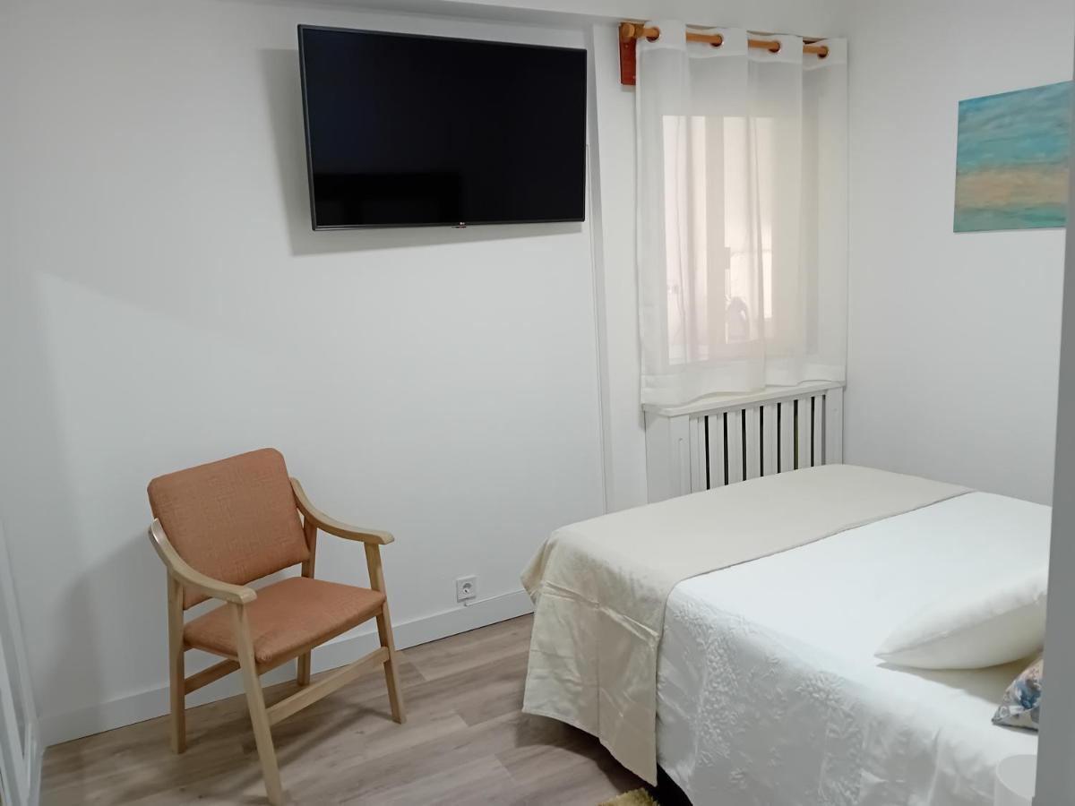 Milladoiro Apartment Teo Bagian luar foto